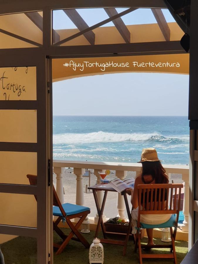 Ajuy Tortuga Houseアパートメント エクステリア 写真