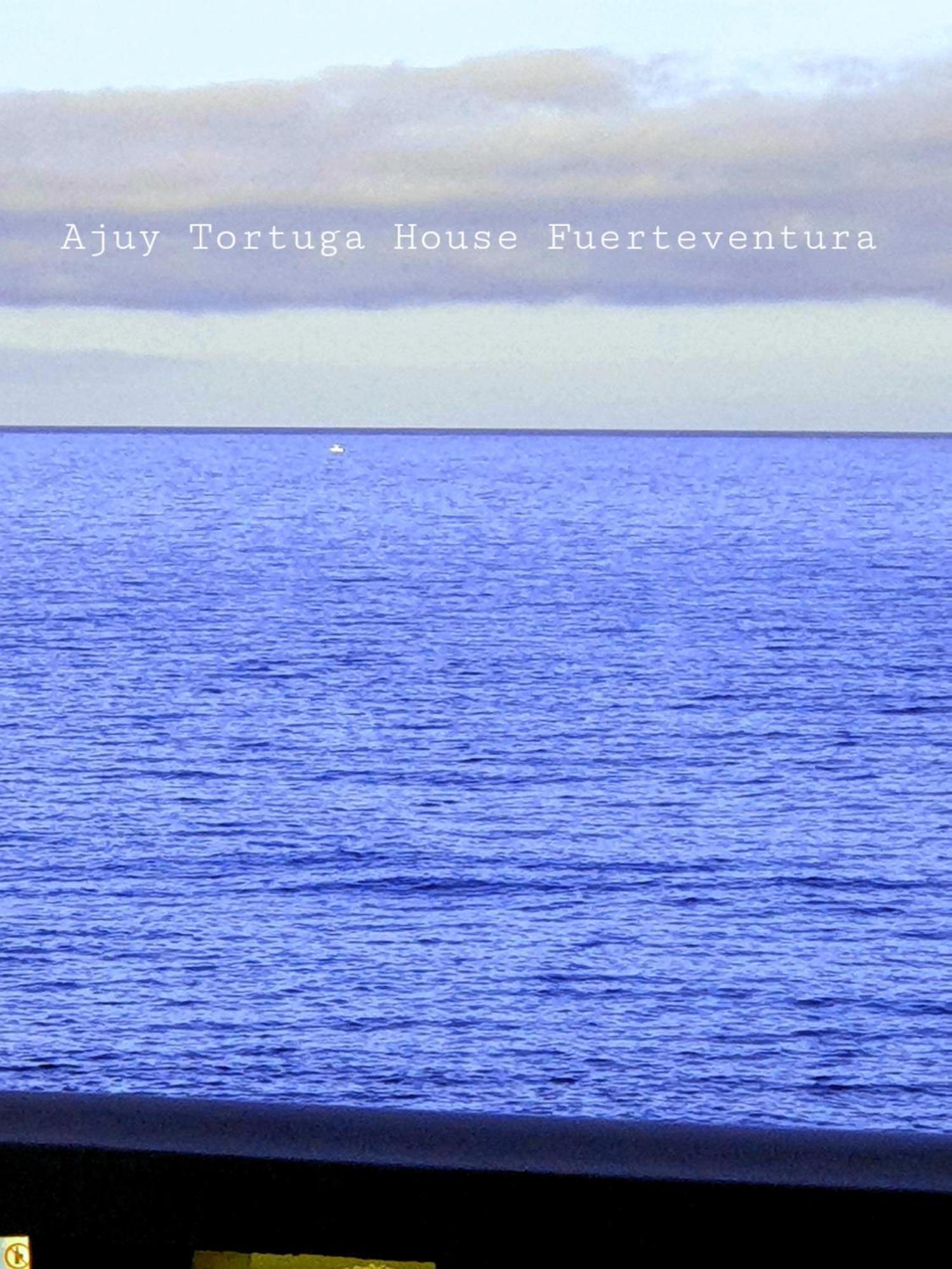 Ajuy Tortuga Houseアパートメント エクステリア 写真